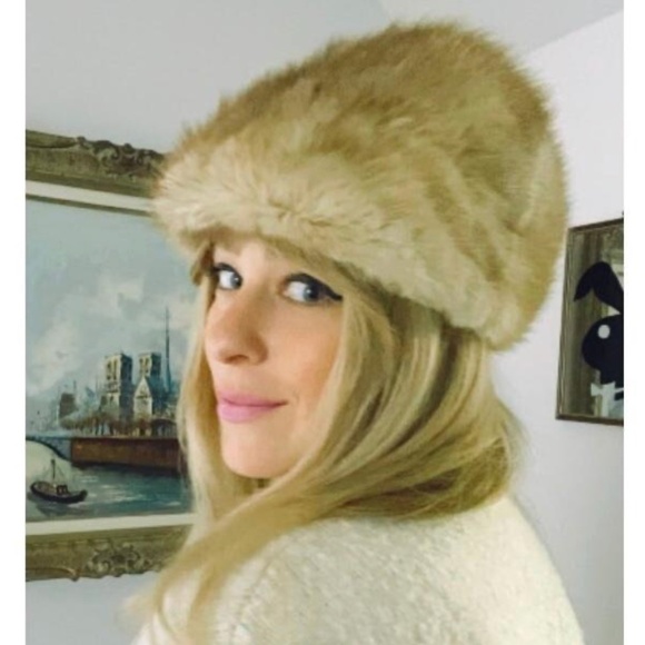 Vintage Andre of Montreal Canada Honey Brown Fur Bucket Hat • Winter - S/M - Picture 1 of 9